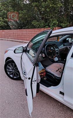 هیۆندای سۆناتا